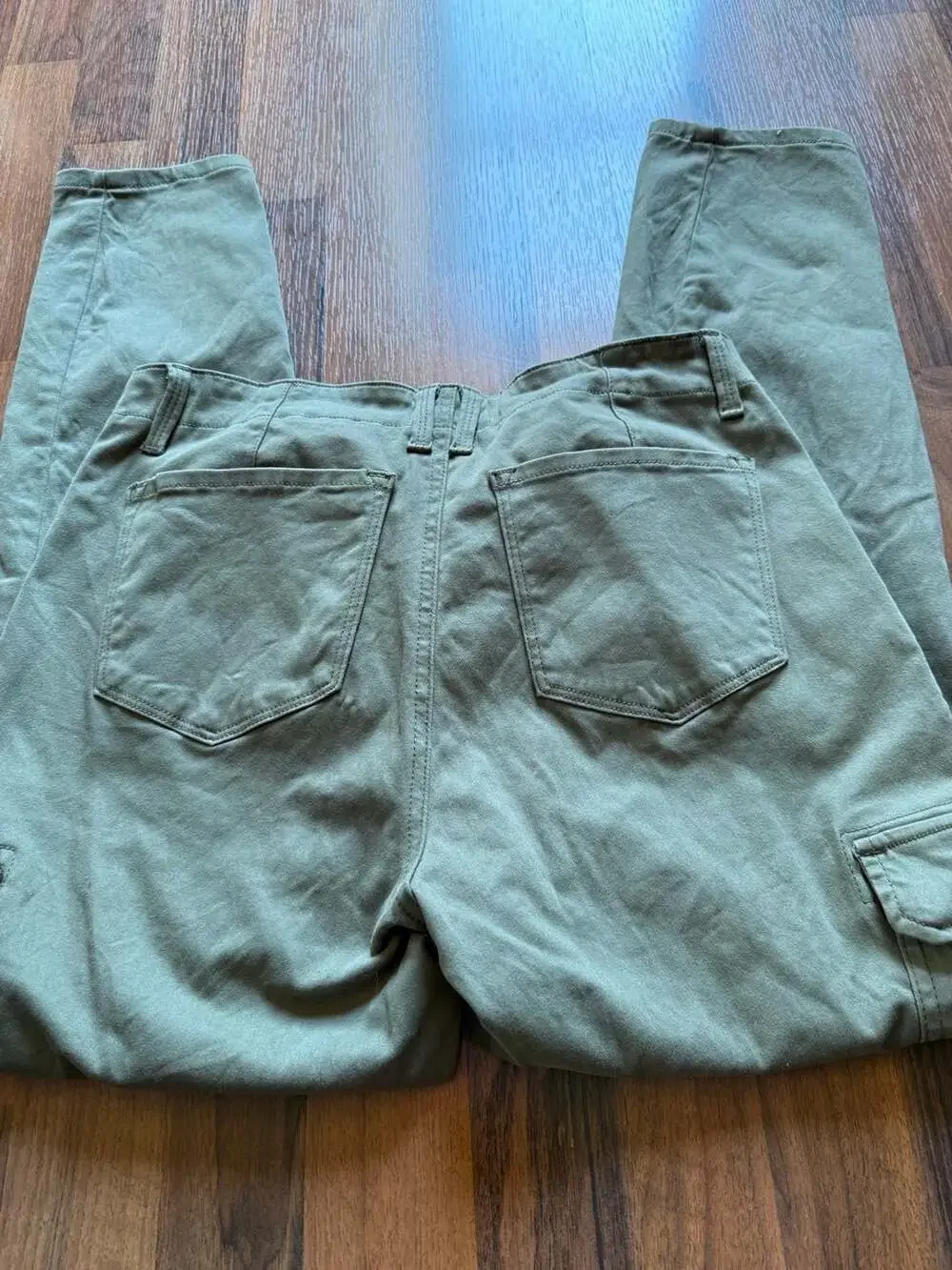 Ceros Jeans Olive Green Utility Cargo Pants with Zipper Pockets